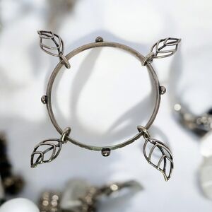 Unique 925 Sterling Silver Leaf Charm Bangle Bracelet With Garnet Gemstones 27gm